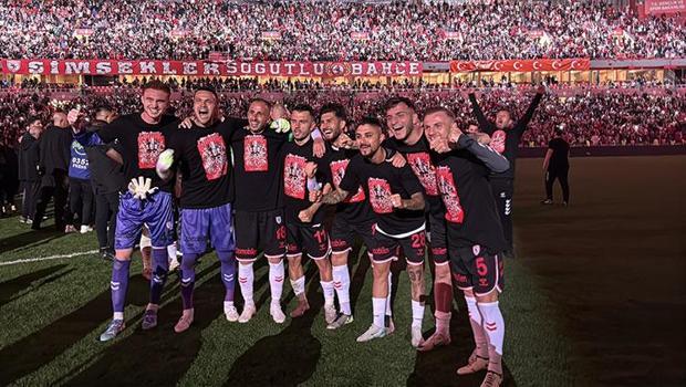 Samsunspor’dan Avrupa kutlaması!