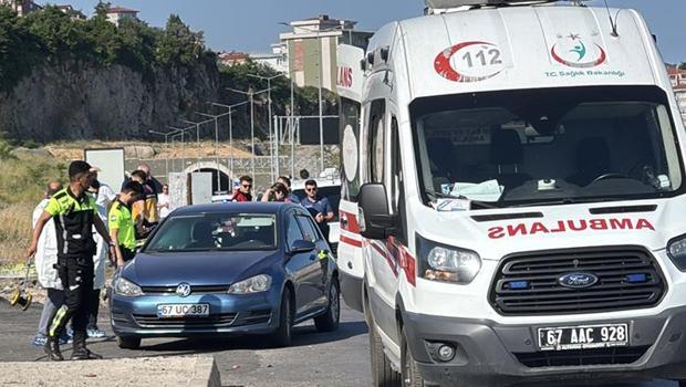 Motosiklet, otomobil ile çarpıştı: 2 ölü