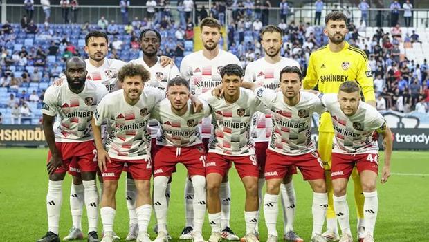 Gaziantep FK, Süper Lig'de evinde en az gol yiyen takım oldu