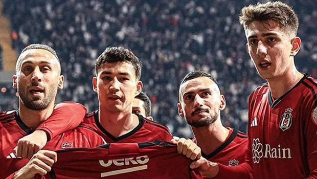 Beşiktaş'ta kritik gün! Geleceği netleşiyor