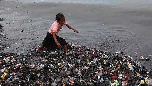 BM Üçüncü Okyanus Konferansı'nda plastik kirliliği gündeme oturdu: Uluslararası anlaşma çağrısı