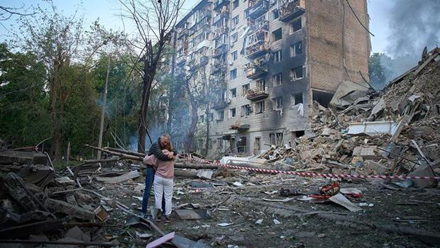 Rusya Kiev'i vurdu: 14 ölü 60 yaralı