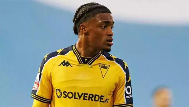 Trabzonspor'un yeni transferi Wagner Pina, İstanbul'a geldi!