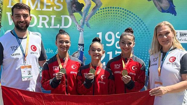 Akrobatik Cimnastik Kadın Milli Takımı, Almanya'da altın madalya kazandı!