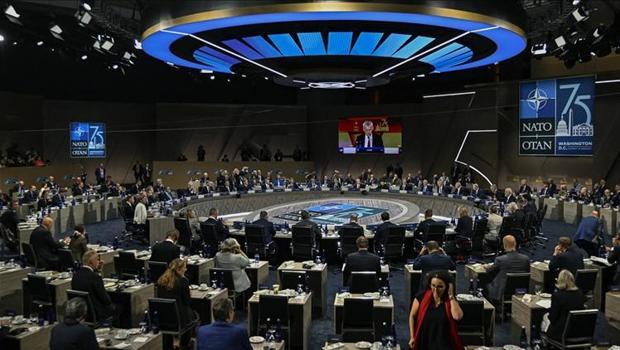 NATO Zirvesi'nde gündem savunma harcamaları ve Ukrayna