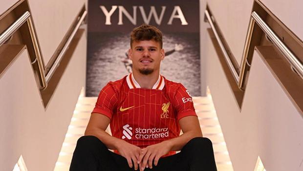 Liverpool'da transfer çılgınlığı devam ediyor: Milos Kerkez de imzaladı!