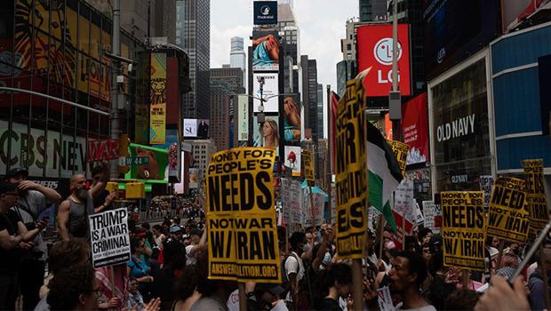 New York'ta Trump ve Netanyahu'ya protesto: Soykırım karşıtları, İsrail yanlılarıyla karşı karşıya geldi