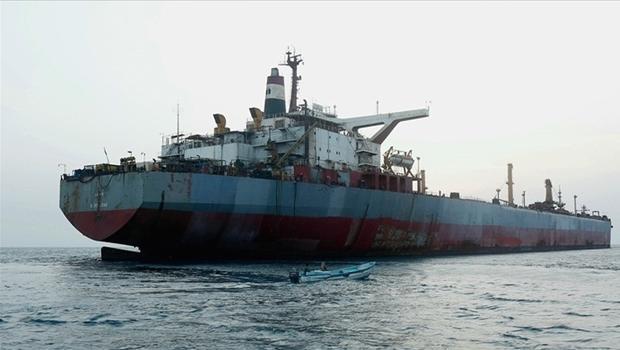 Yemen açıklarında bir gemiye saldırı düzenlendi