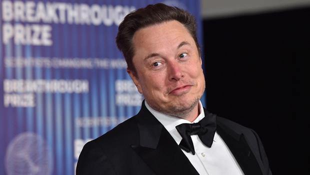 Grok 4, cevaplarını Musk'ın görüşlerinden mi alıyor?