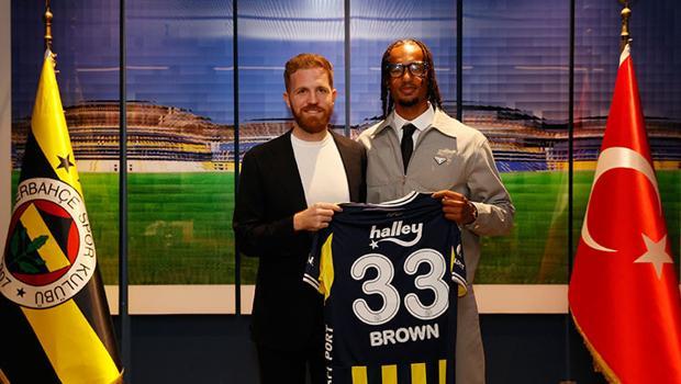 Ali Koç aradı, Brown Fenerbahçe'yi seçti!