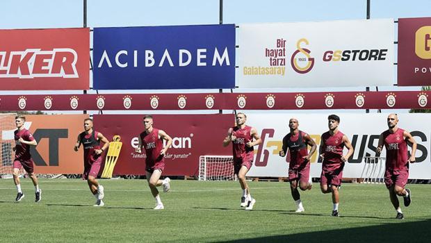 Galatasaray'da hazırlıklar devam ediyor!