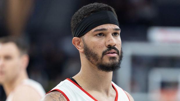 Nick Weiler-Babb, Anadolu Efes'te