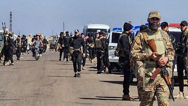 Suriye'de tansiyon yükseldi! Aşiretler arasındaki gerginlik çatışmaya dönüştü: Çok sayıda ölü var... 9 asker rehin