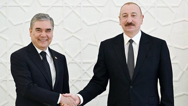 Aliyev ve Türkmenistan lideri Berdimuhammedov görüştü 'Kardeşlik, dostane komşuluk ve iş birliği' mesajı