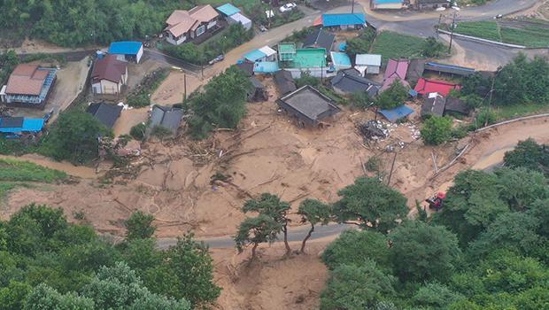 Güney Kore'de sel felaketi: 14 kişi hayatını kaybetti