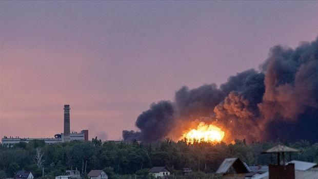 Rus uçakları Kiev'i vurdu: Ölü ve yaralılar var