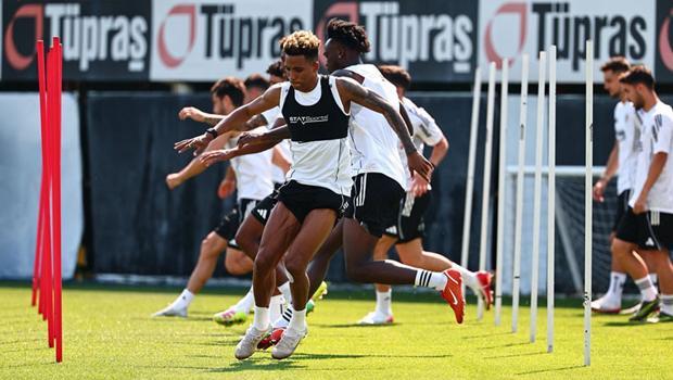 Beşiktaş, Shakhtar Donetsk maçı hazırlıklarını sürdürüyor
