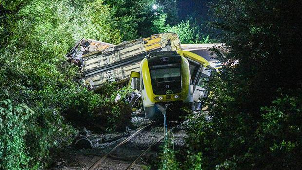 Almanya'daki tren kazasının nedeni araştırılıyor: İlk bulgular ortaya çıktı