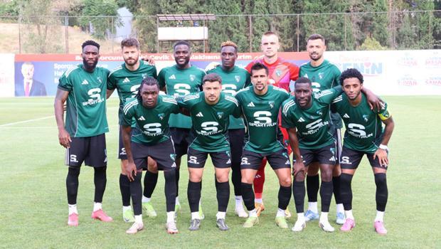 Kocaelispor, Al-Wydad'ı 2 golle devirdi!