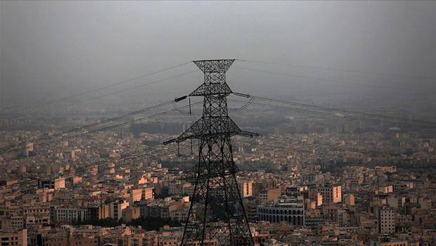 Tahran'da 100'den fazla kurumun elektriği kesildi