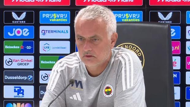 Jose Mourinho'dan Feyenoord maçı itirafı: 'Favori değiliz!'