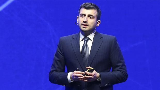 Selçuk Bayraktar'dan NeXT Sosyal açıklaması: Güncellemeyi unutmayın