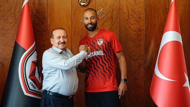 Gaziantep FK, Nazım Sangare'yi kadrosuna kattı