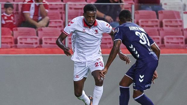 Samsunspor'da Musaba sakatlandı!