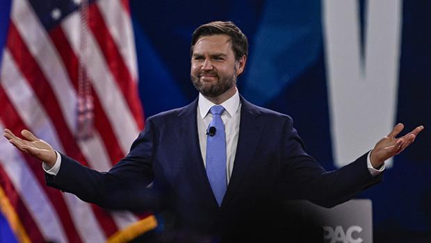 Trump-Putin zirvesi öncesi JD Vance'ten sürpriz hamle