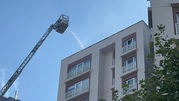 Bağcılar'da 13 katlı binada yangın korkuttu: Vatandaşlar tahliye edildi