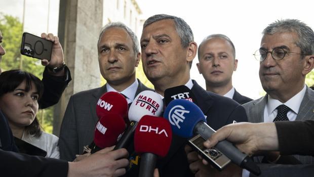CHP-də rəhbərlik üçün imza kampaniyasına start verilib
