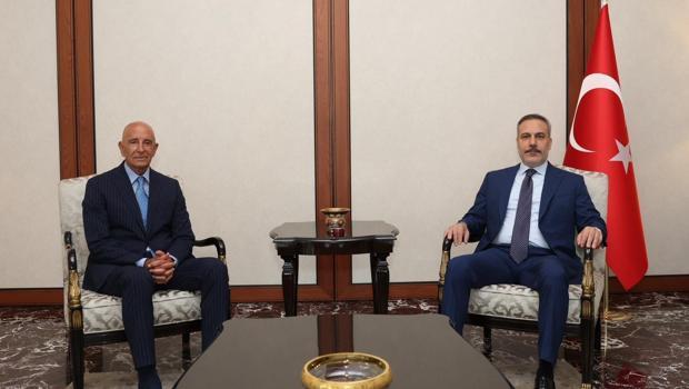 Fidan NATO sammiti öncəsi ABŞ xüsusi elçisi ilə görüşdü