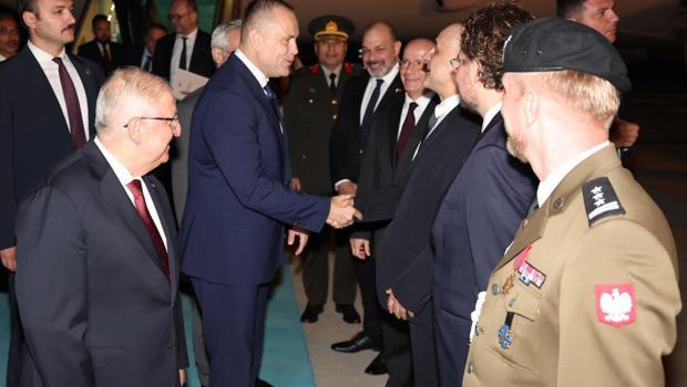Polşa prezidenti Türkiyədə rəsmi səfərdədir