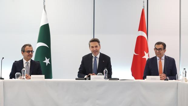 Türkiyə Pakistanın elektrik sektorunun özəlləşdirilməsini dəstəkləyəcək