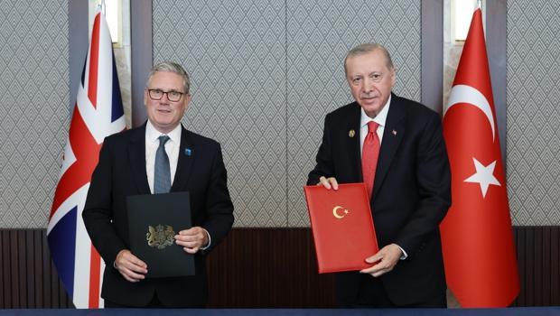 Türkiyə və Böyük Britaniya yeni təhlükəsizlik və müdafiə əməkdaşlığına dair razılıq imzaladı