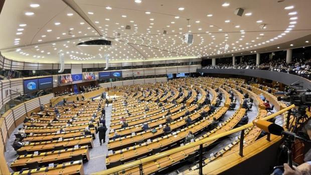 Türkiyə rəsmiləri Avropa Parlamentinin Kipr qətnaməsini rədd edib