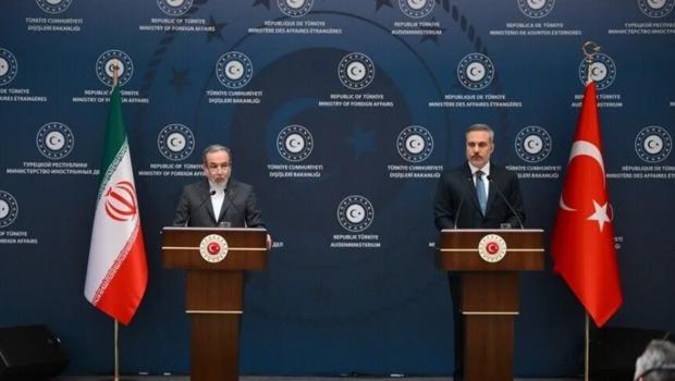 Türkiyə və İran XİN başçıları ABŞ-ın danışıqlarını müzakirə edib