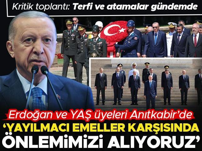 Cumhurbaşkanı Erdoğan ve YAŞ üyelerinden Anıtkabire ziyaret