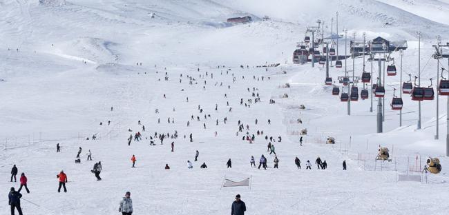 Türkiye’s ski resorts overflow with visitors