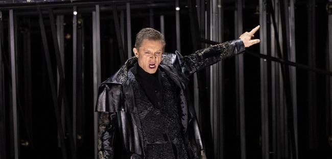 ‘The Flying Dutchman’ on Istanbul stage