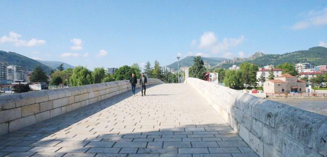 770-year-old Tokat bridge defies time