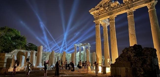 Nighttime museum visits exceed 1.3 million