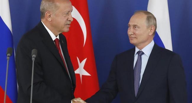 Erdoğan, Putin discuss possible Syria operation