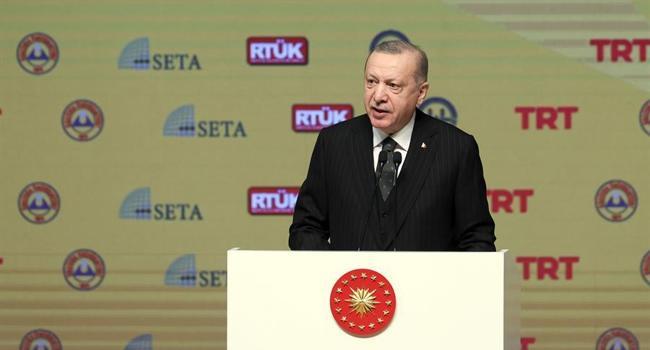 Erdoğan warns ‘race of Islamophobia’ by public authorities in the West