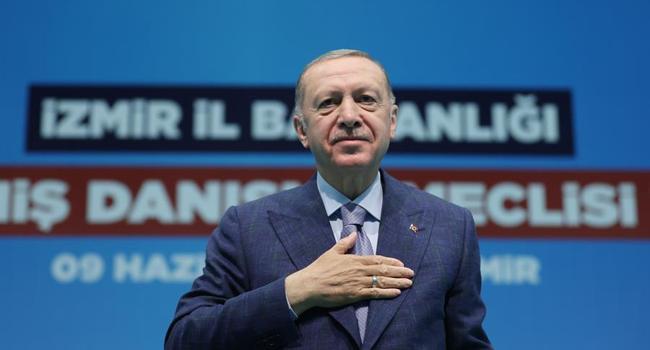 Erdoğan says he will run for reelection next year