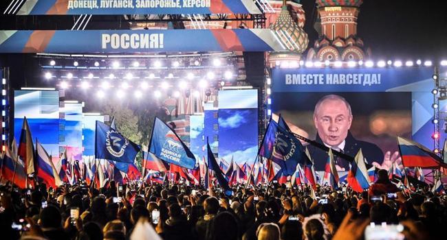 Putin annexes Ukraine territories, Kyiv vows to fight back