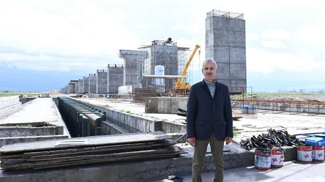 Bakan Uraloğlu: Ankara-İzmir arası 3 saat 30 dakikaya inecek | Genel Haberler