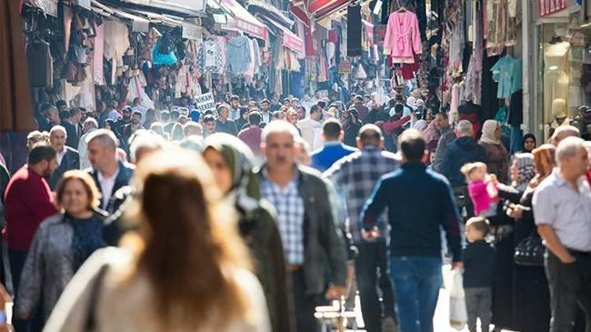 TÜİK açıkladı... Kadınlar erkeklerden daha uzun yaşıyor | Genel Haberler