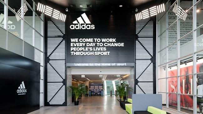 Adidas'ı uçuran ayakkabı | Genel Haberler