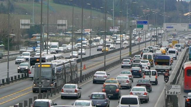 Trafiğe kayıtlı araç sayısı yüzde 34 azaldı | Ekonomi Haberleri